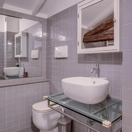 Apartamento Lovely Beautiful In Gioia Area